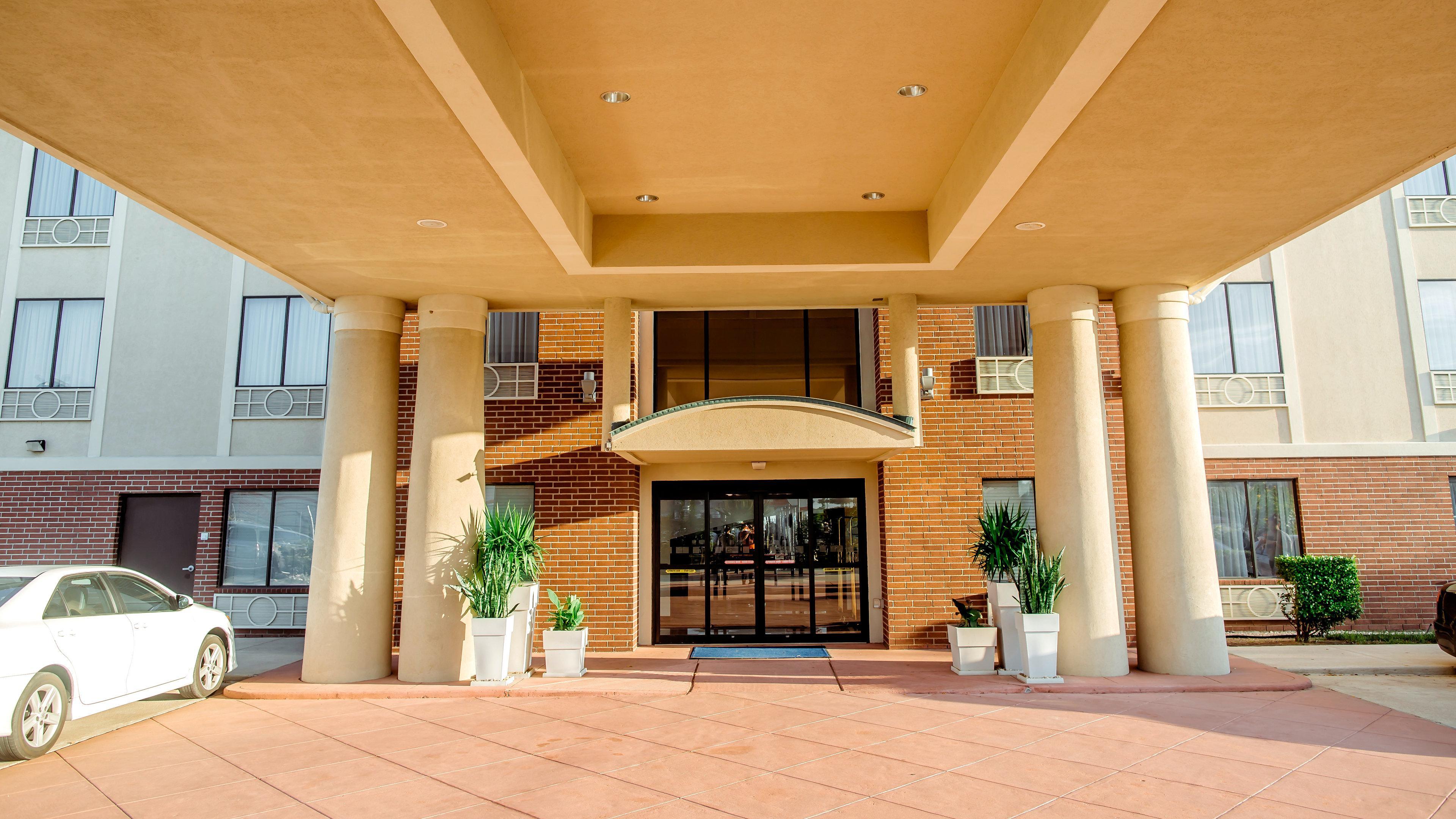 Holiday Inn Express Hotel & Suites Waller By Ihg Exterior foto