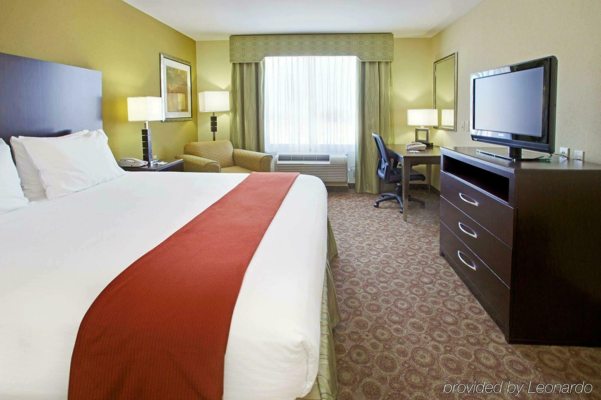 Holiday Inn Express Hotel & Suites Waller By Ihg Exterior foto